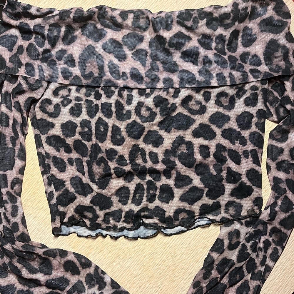 Off the Shoulder Leopard Print Long Sleeve Top